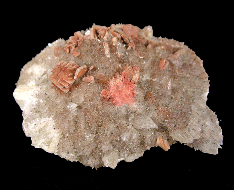 Barytine tabulaire rougeâtre sur calcite pyritée